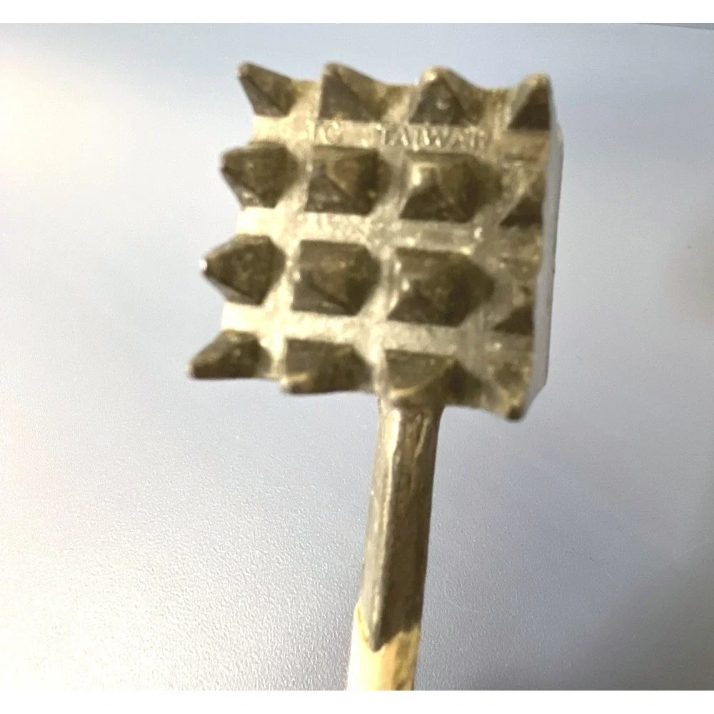 Vintage kitchen Aluminum Meat Tenderizer~2 Sided Made in Taiwan‎ Smaller Size